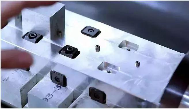 【新手必看】3軸、3+2軸、5軸加工的區(qū)別是什么？(圖12)